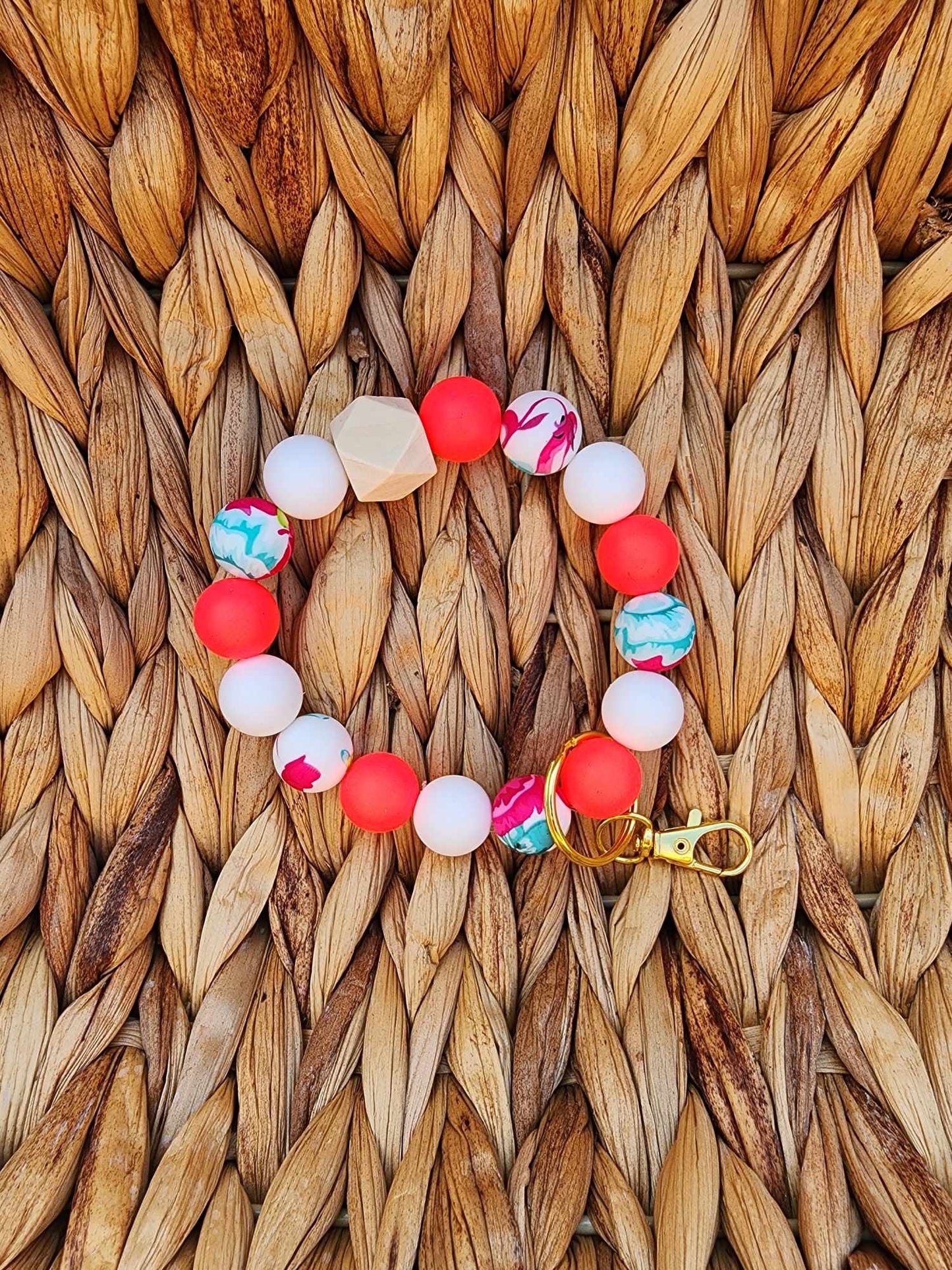Hibiscus Waters Silicone Bead Wristlet