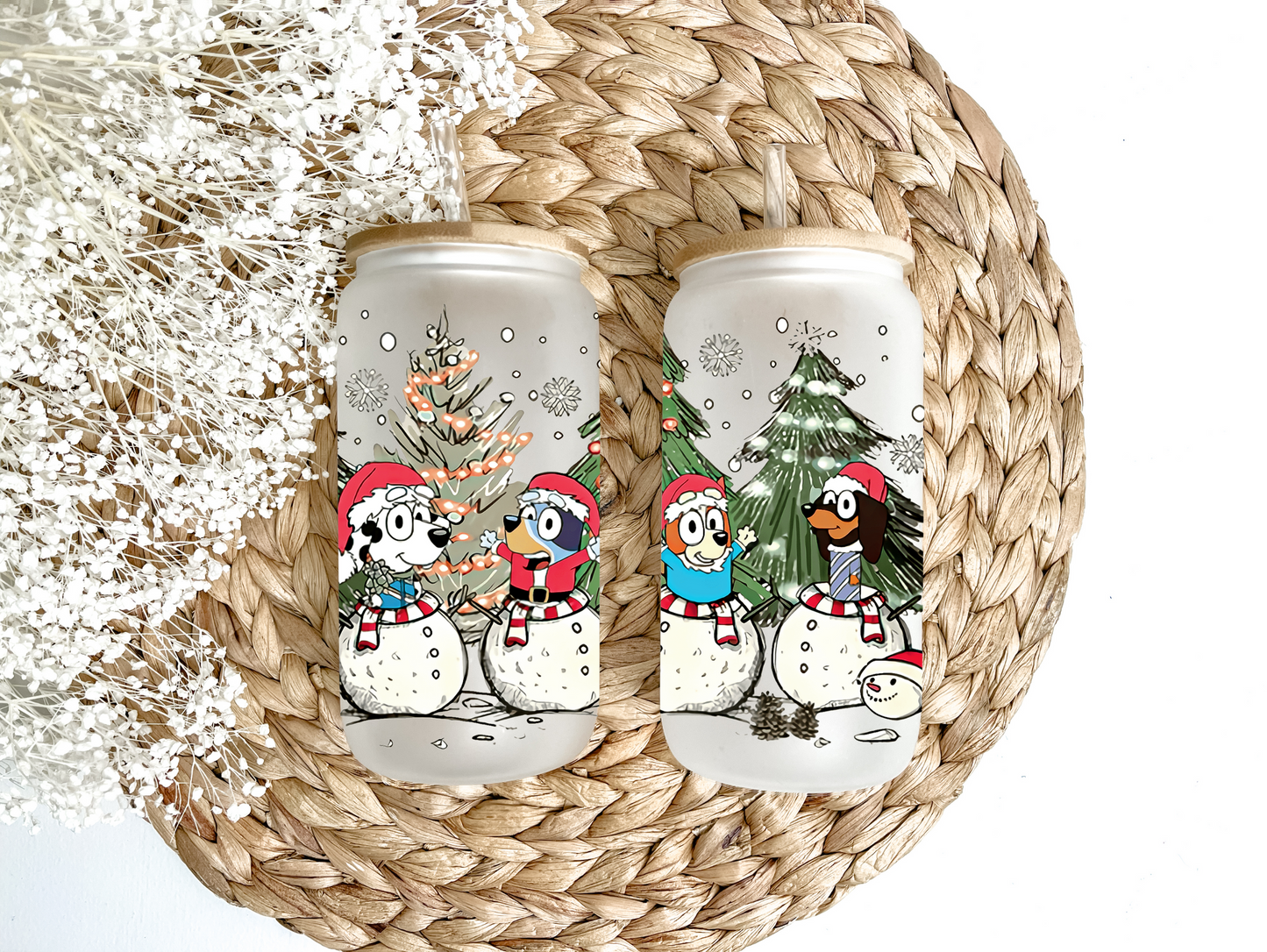 A Blue Winter Wonderland Glass Can Tumbler