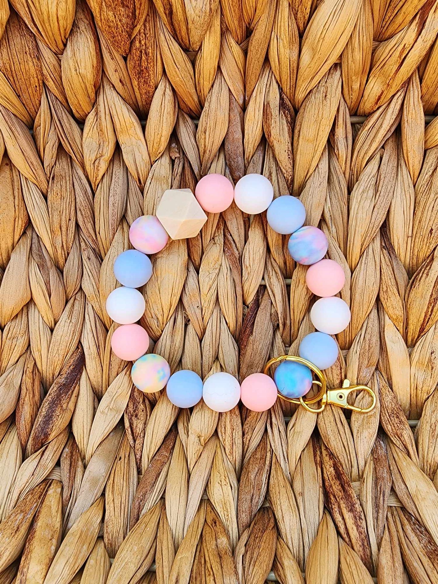 Cotton Candy Dreams Silicone Bead Wristlet