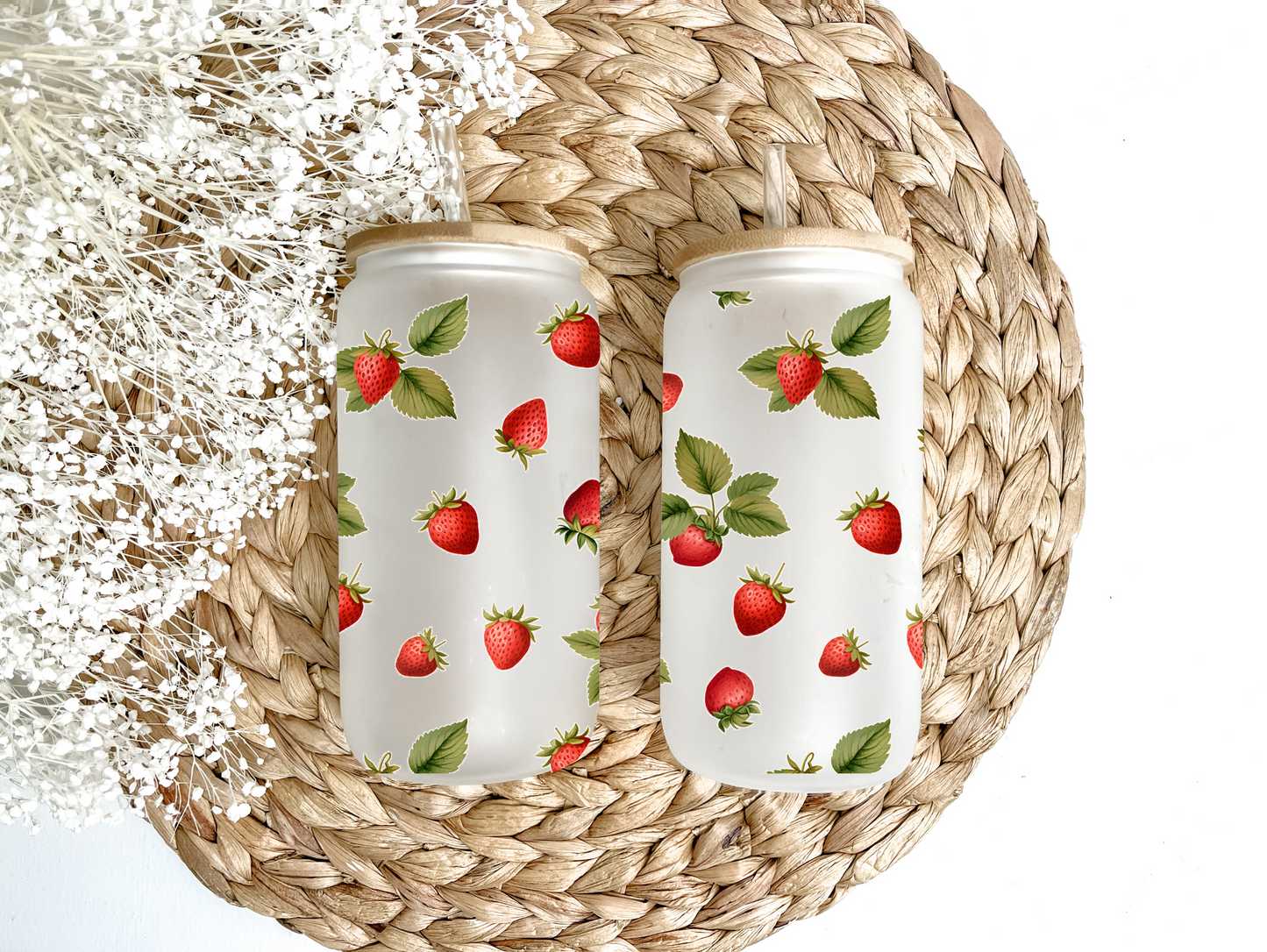 Wild Strawberries Glass Can Tumbler